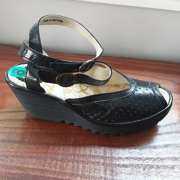 Fly London Shoes - Fly London Black Platform Sandals | New! 38/7.5